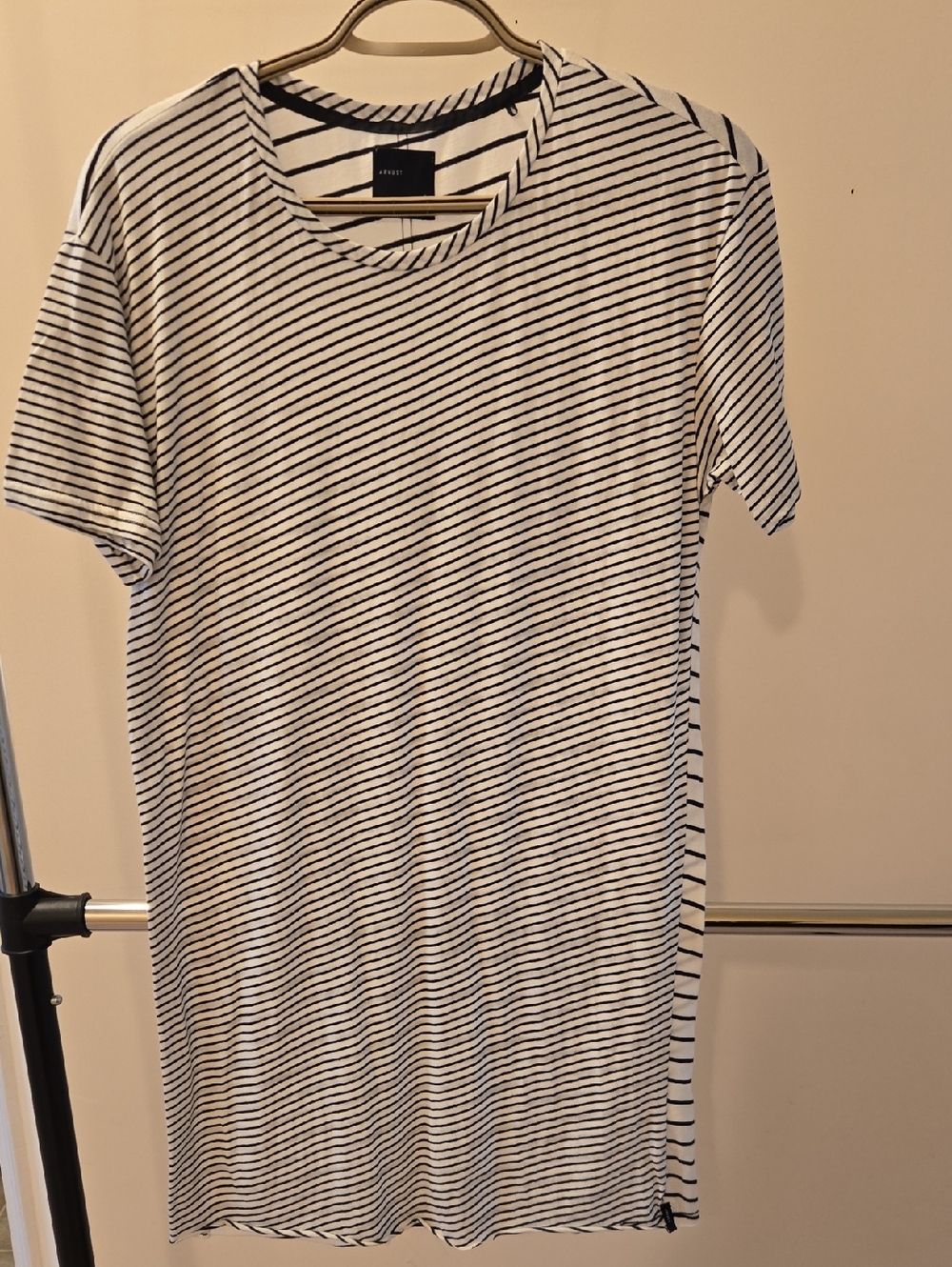 Striped Short-Sleeve Crew Tee - Black/White